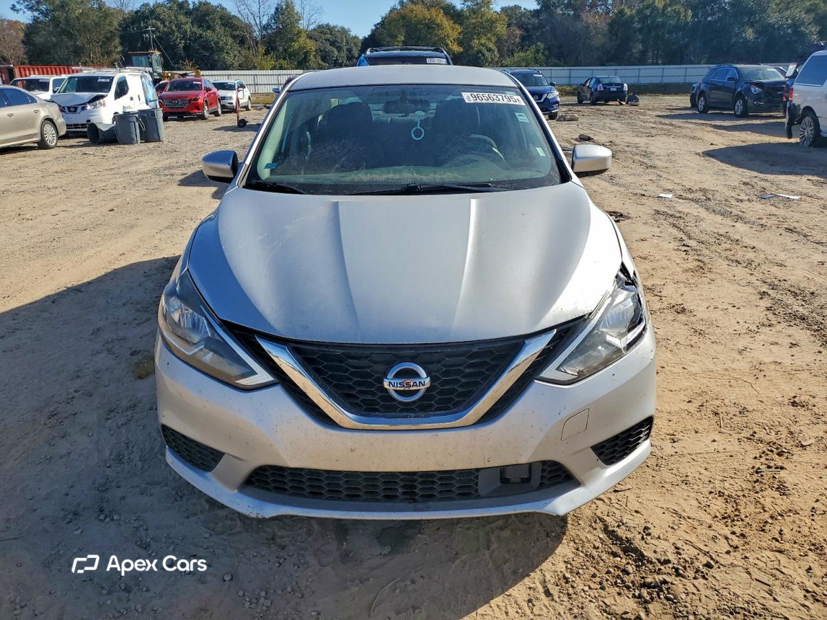 Nissan Sentra 2018