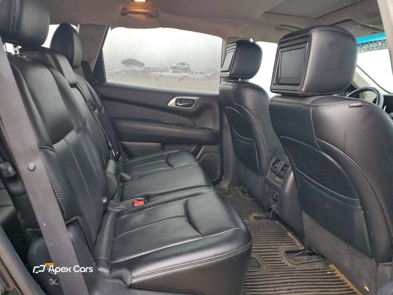 Nissan Pathfinder 2015