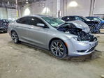Chrysler 200 2016
