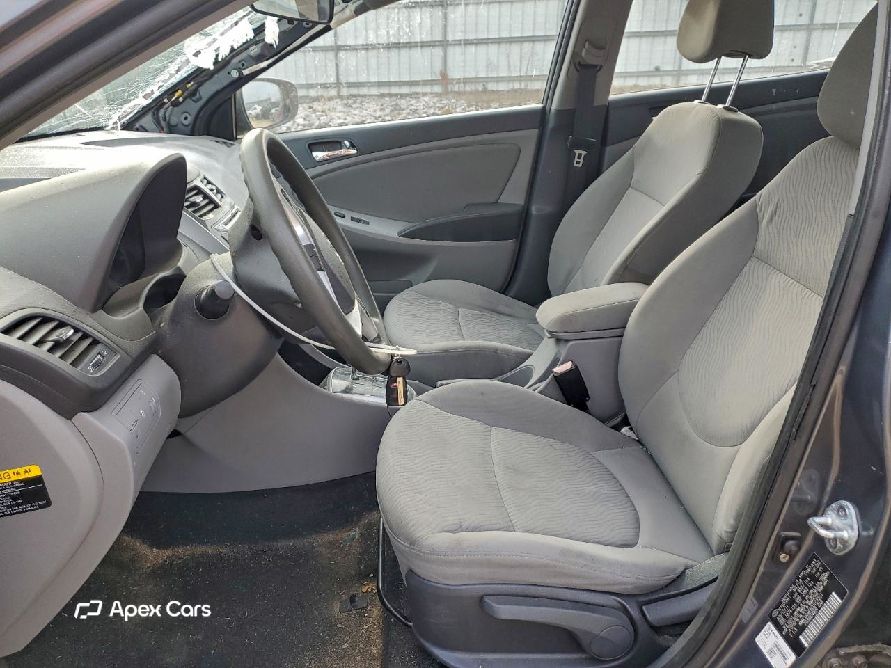 Hyundai Accent 2012