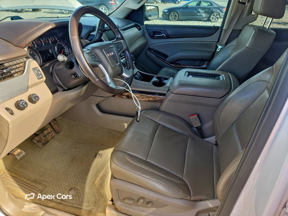 GMC Yukon 2016