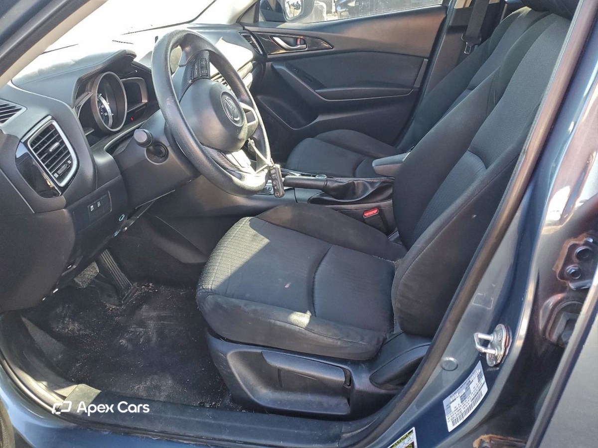 Mazda 3 2015