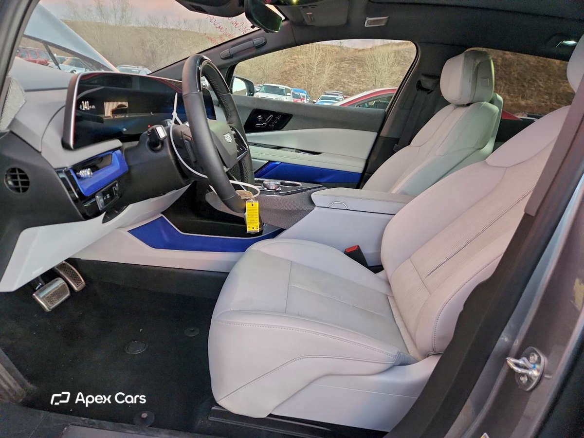 Cadillac Optiq 2025