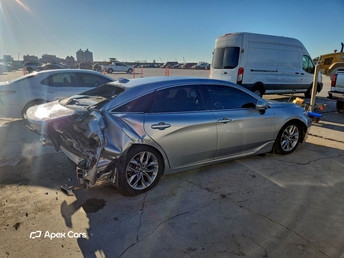 Toyota Avalon 2019