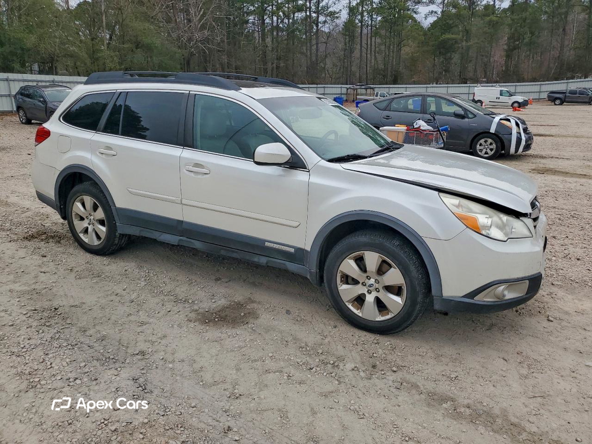 Subaru Outback 2012