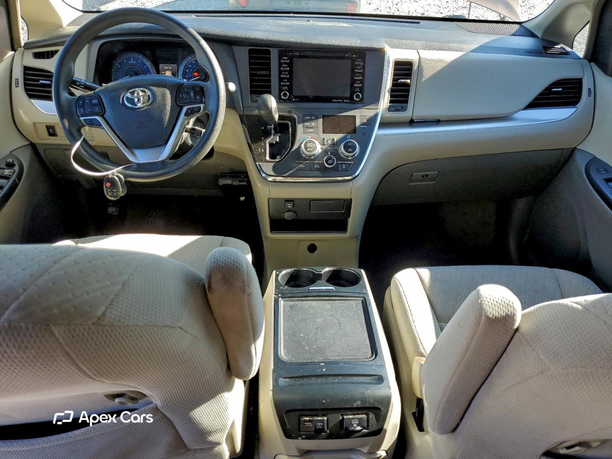 Toyota Sienna 2018