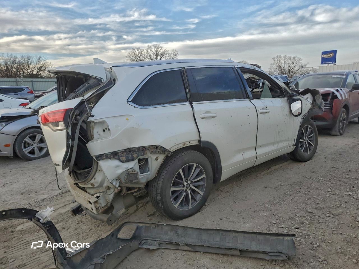 Toyota Highlander 2017