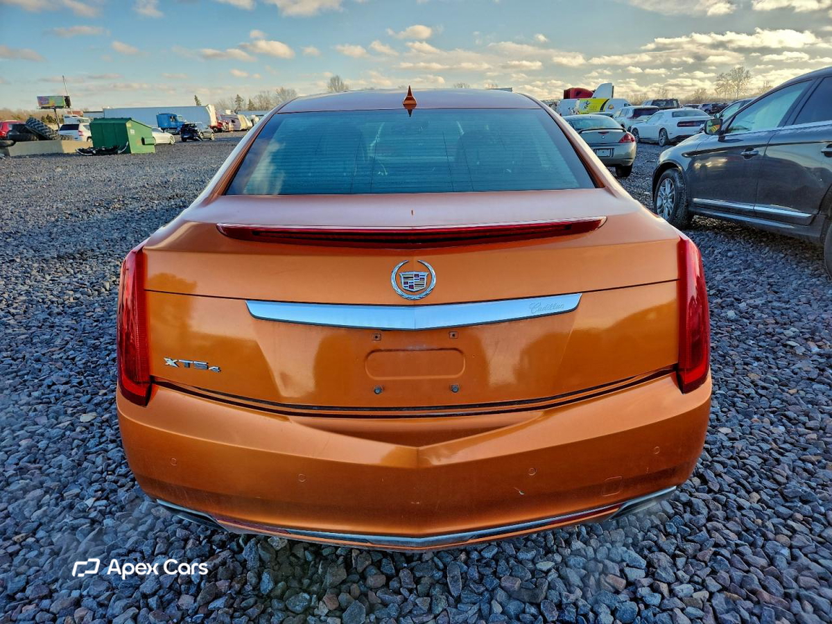 Cadillac XTS 2013