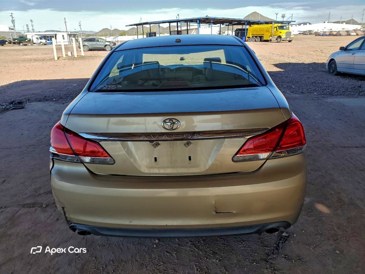 Toyota Avalon 2011