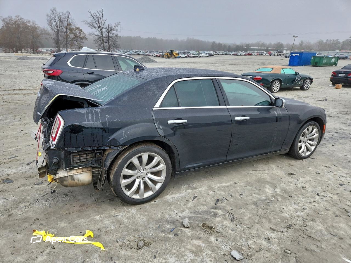 Chrysler 300 2018