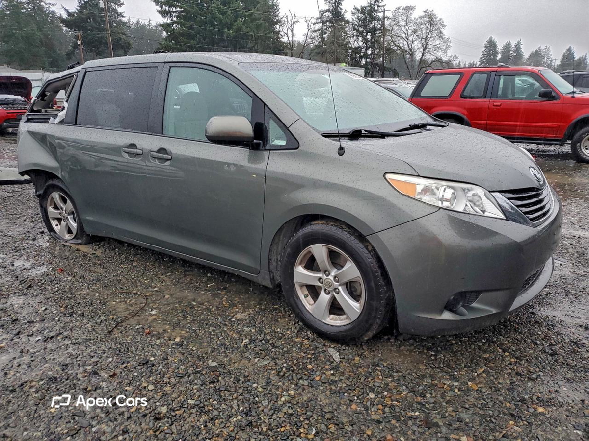 Toyota Sienna 2012