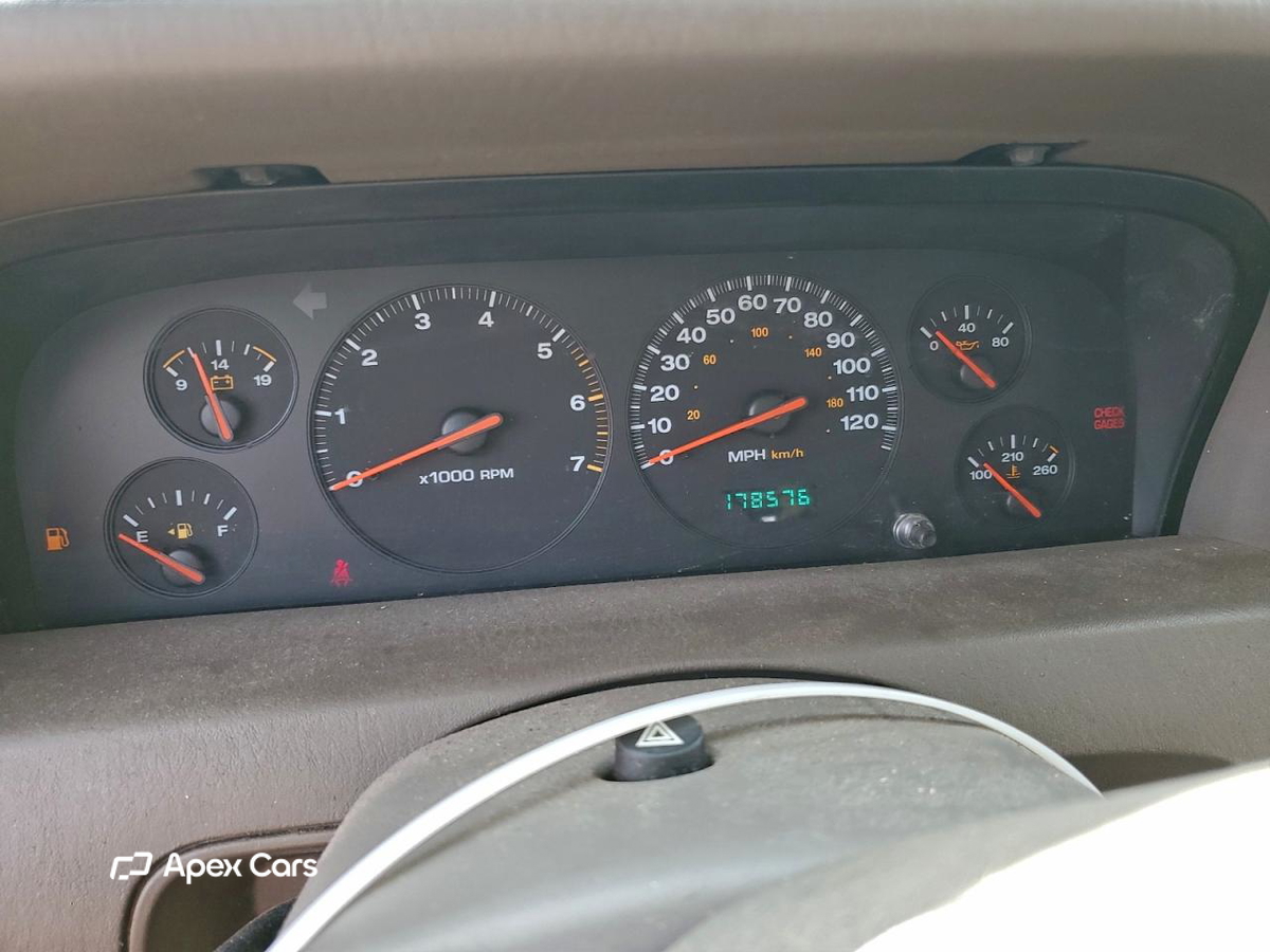 Jeep Cherokee 2000