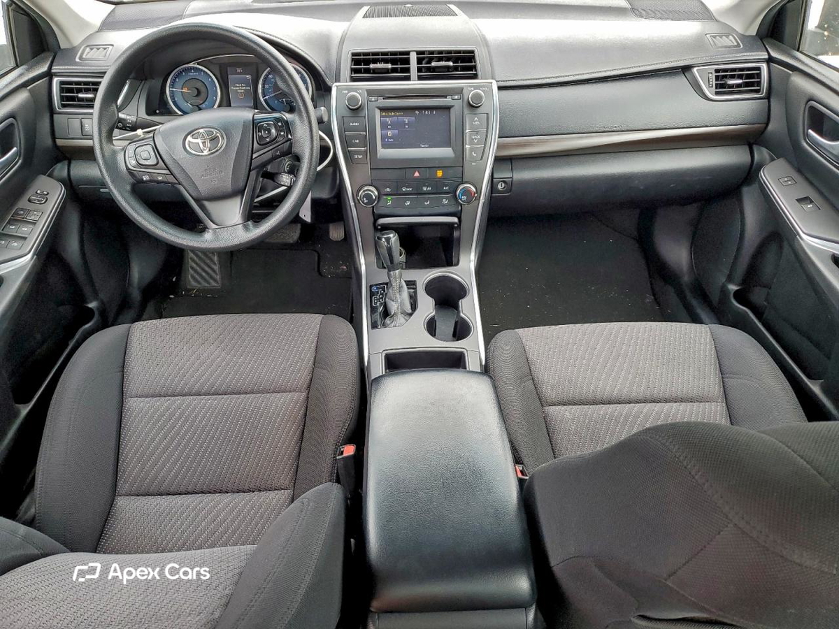 Toyota Camry 2016