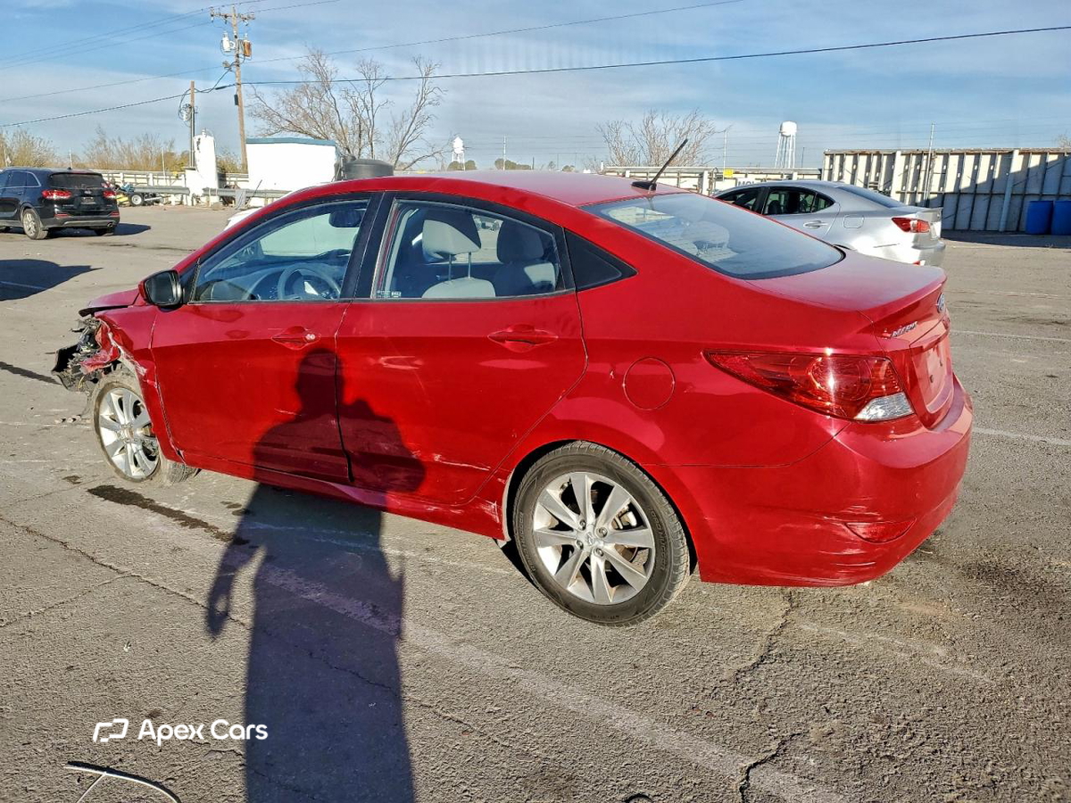 Hyundai Accent 2013