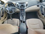 Hyundai Elantra 2016