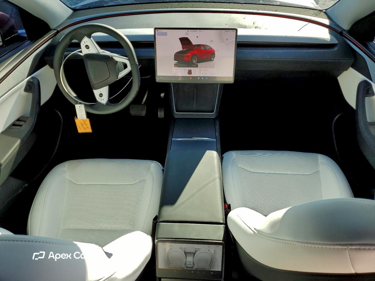 Tesla Model Y 2026