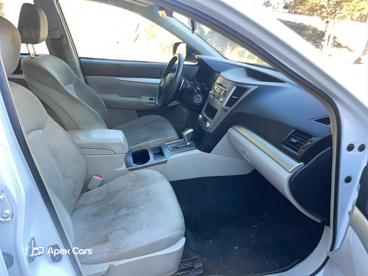 Subaru Outback 2012