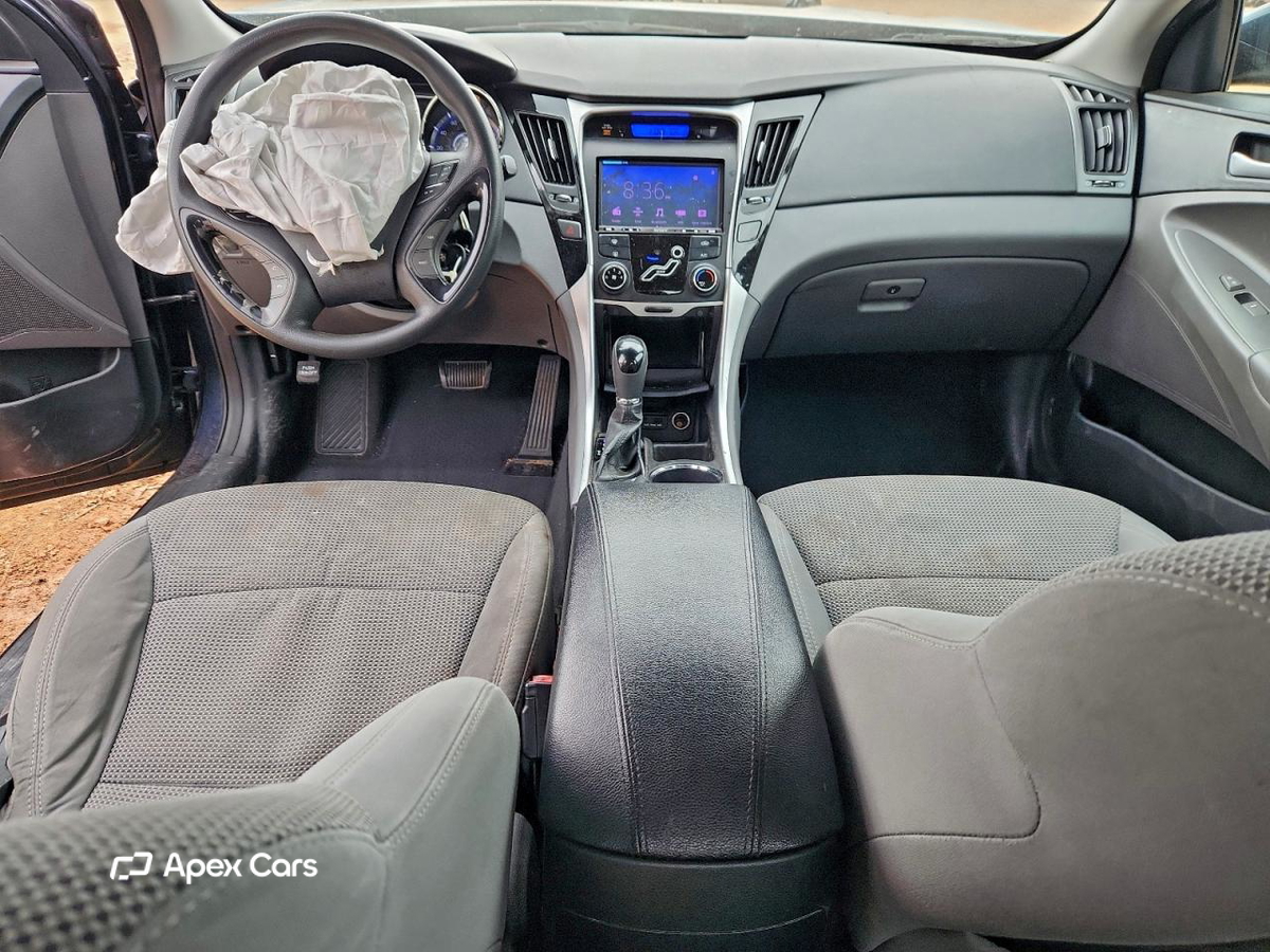Hyundai Sonata 2013