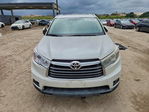 Toyota Highlander 2016