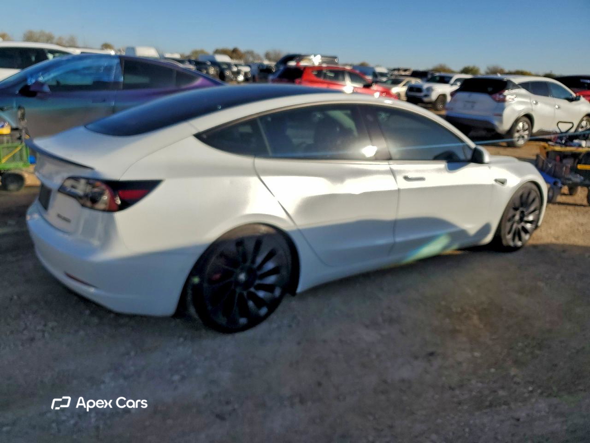 Tesla Model 3 2021