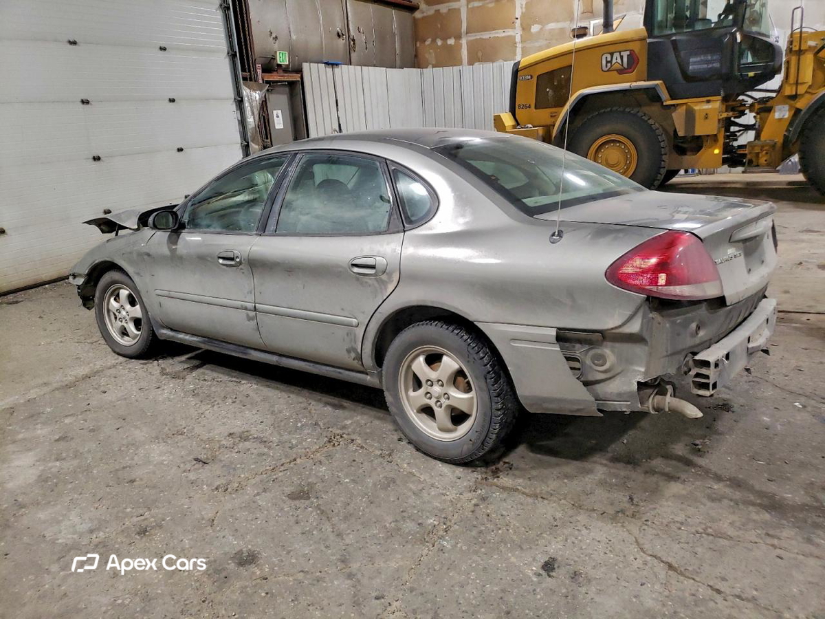 Ford Taurus 2004
