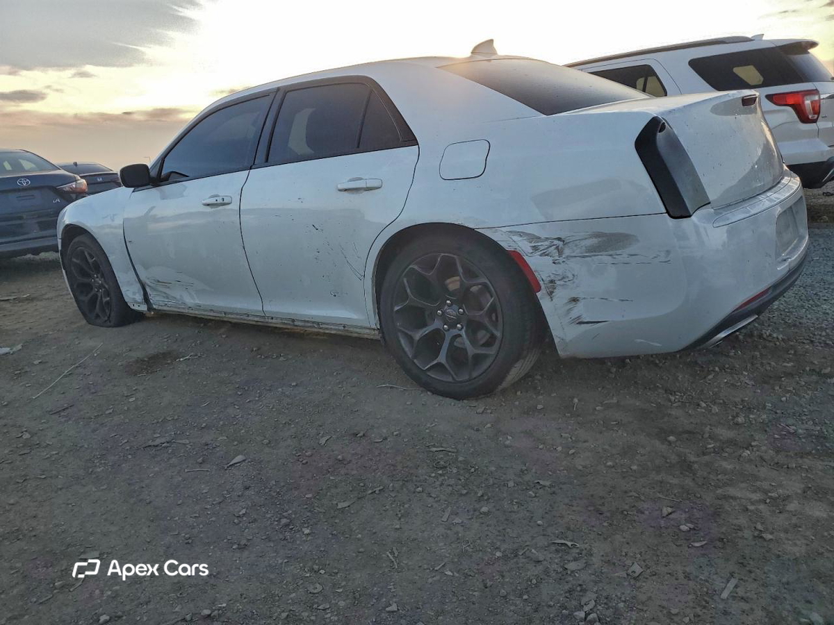 Chrysler 300 2019