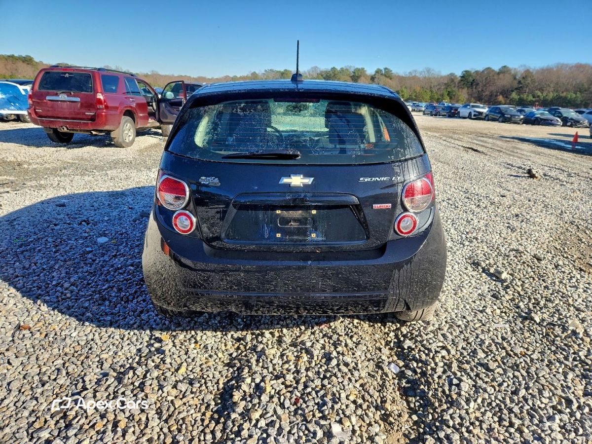 Chevrolet Sonic 2016
