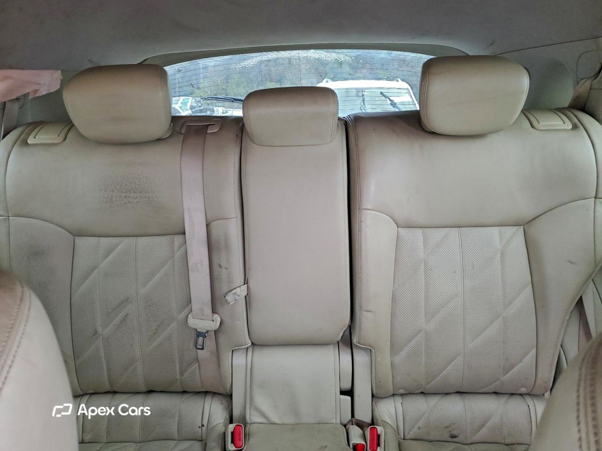 Infiniti FX 2010