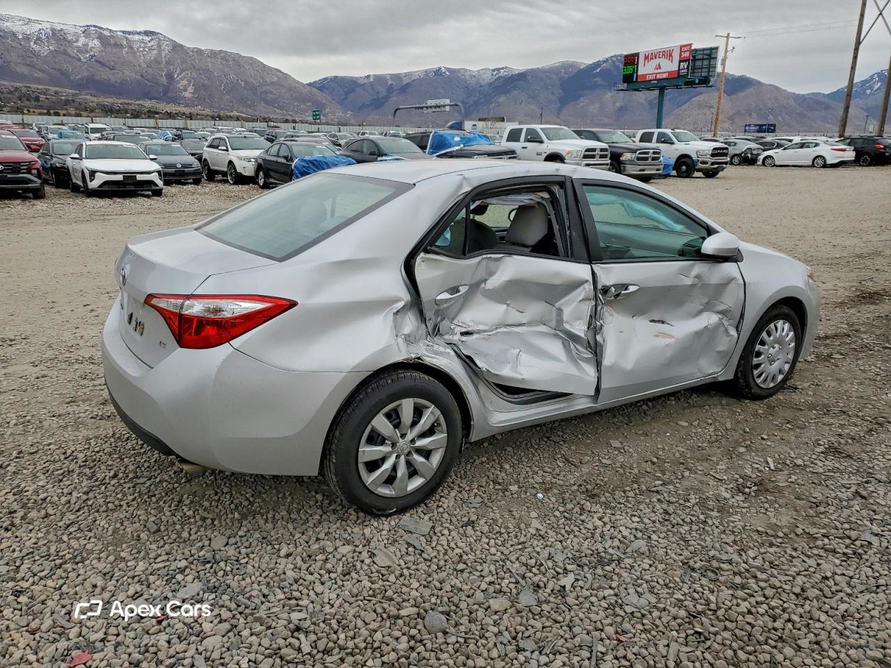 Toyota Corolla 2015