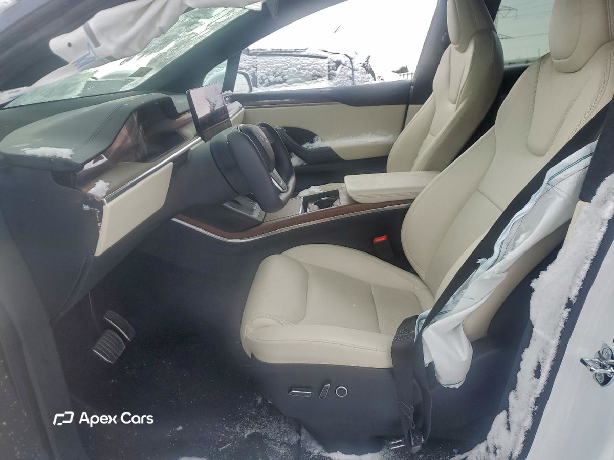 Tesla Model X 2022