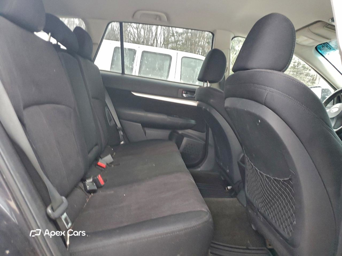 Subaru Outback 2013