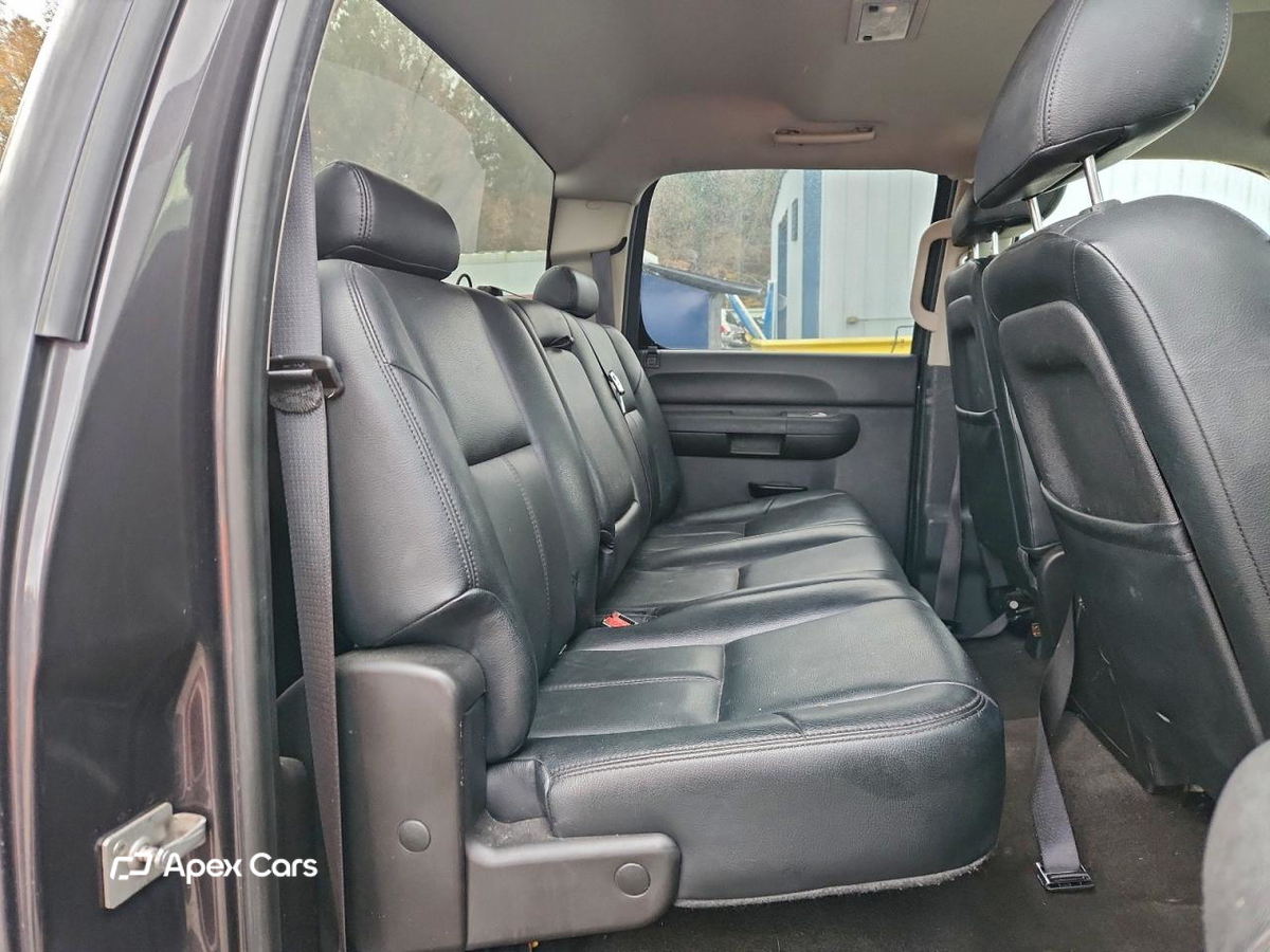 GMC Sierra 2010