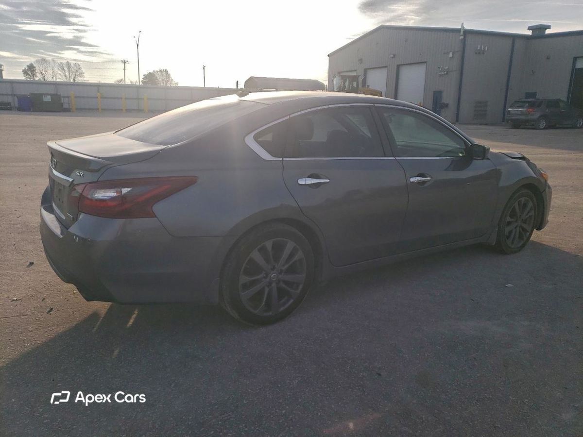 Nissan Altima 2018