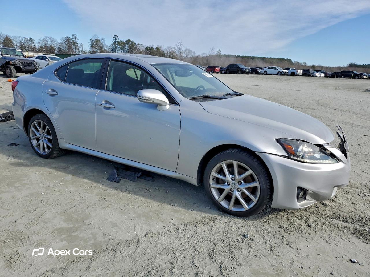 Lexus IS 2012