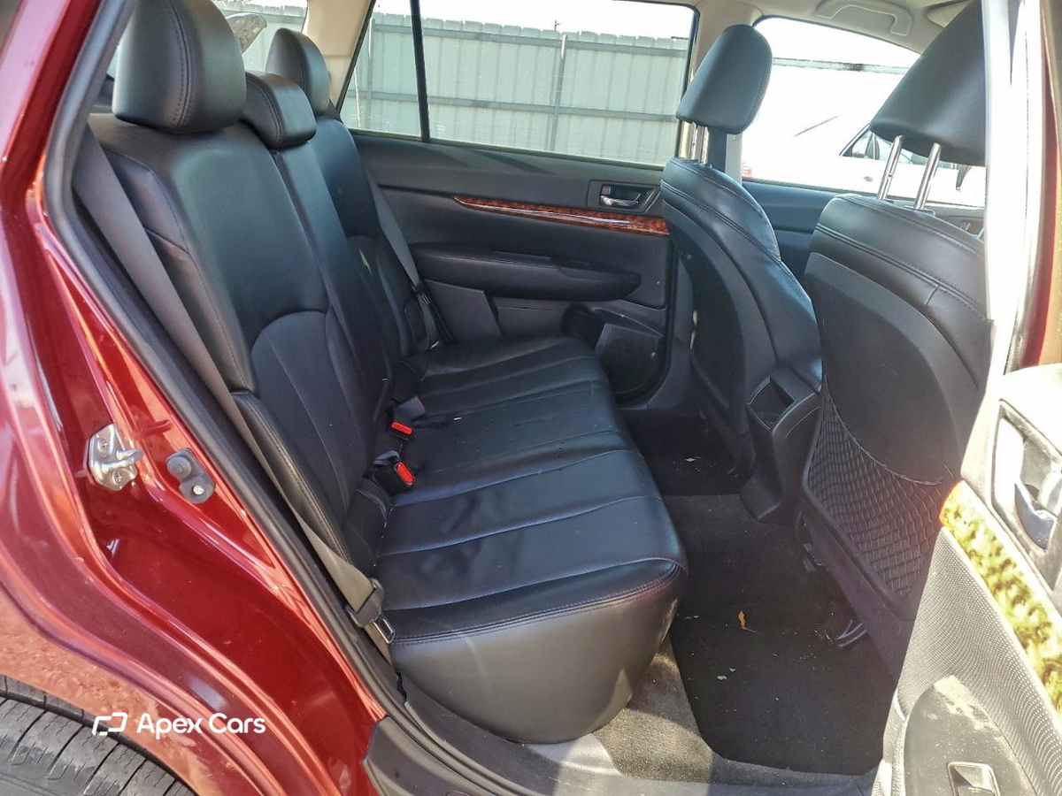 Subaru Outback 2012