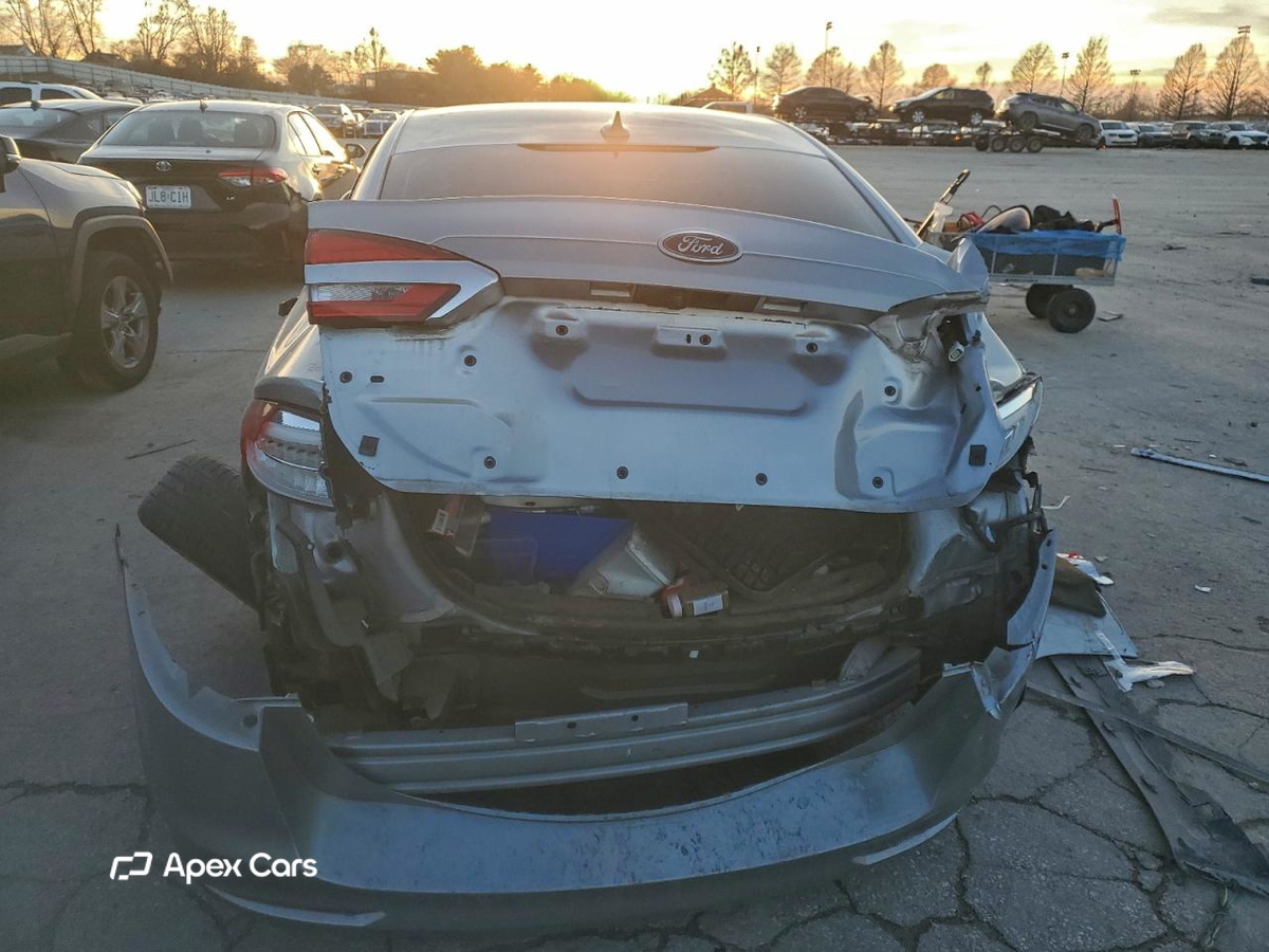Ford Fusion 2020