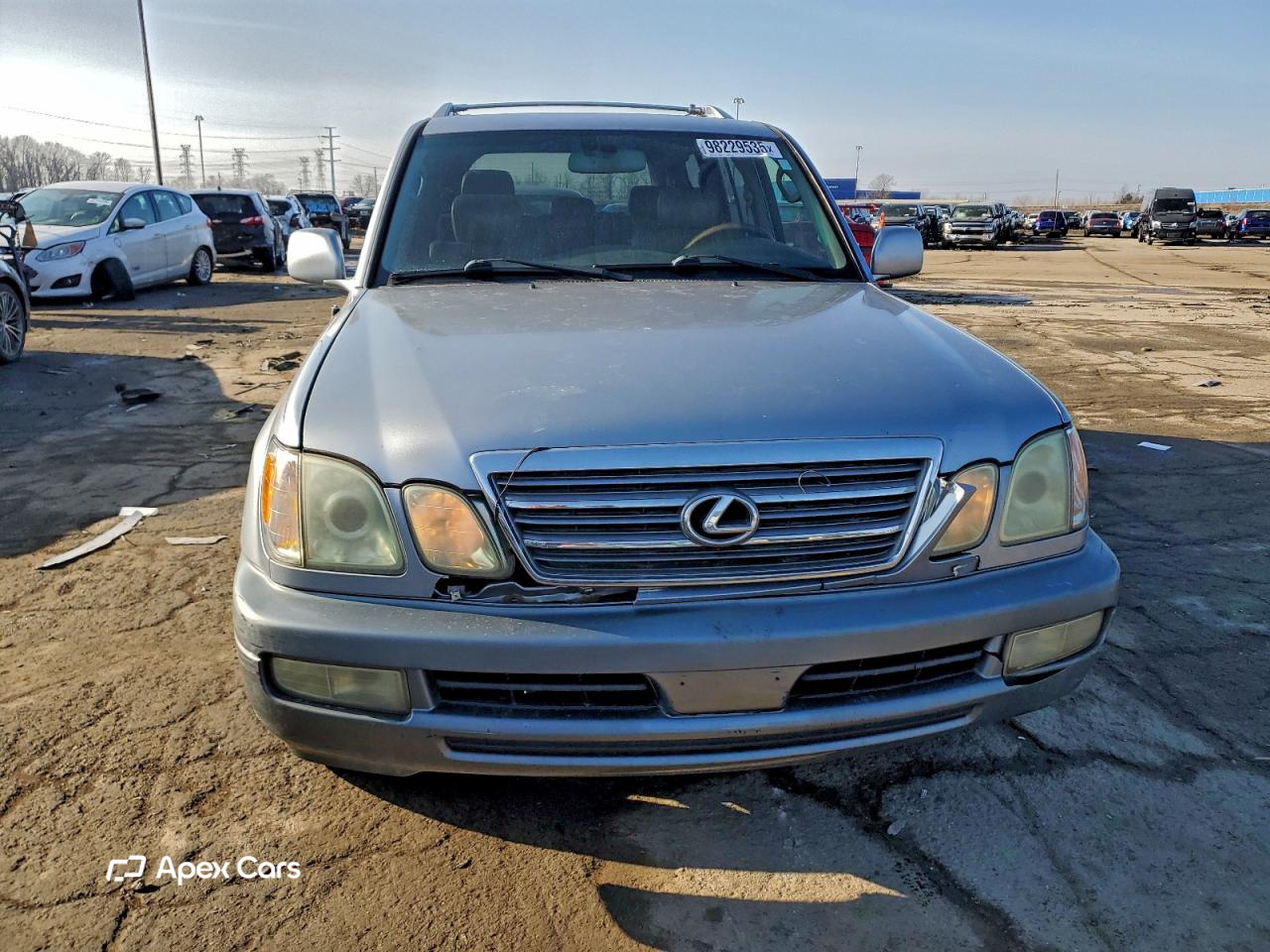 Lexus LX 2004