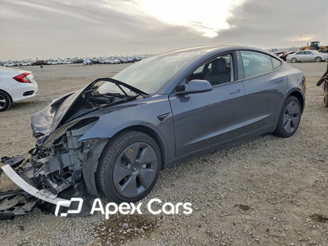 Tesla Model 3 2023 - Image 1 of 13