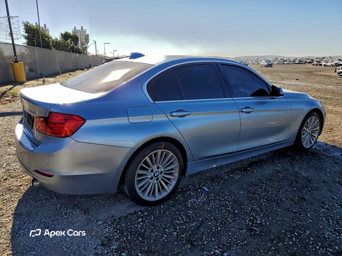 BMW Series 3 2012