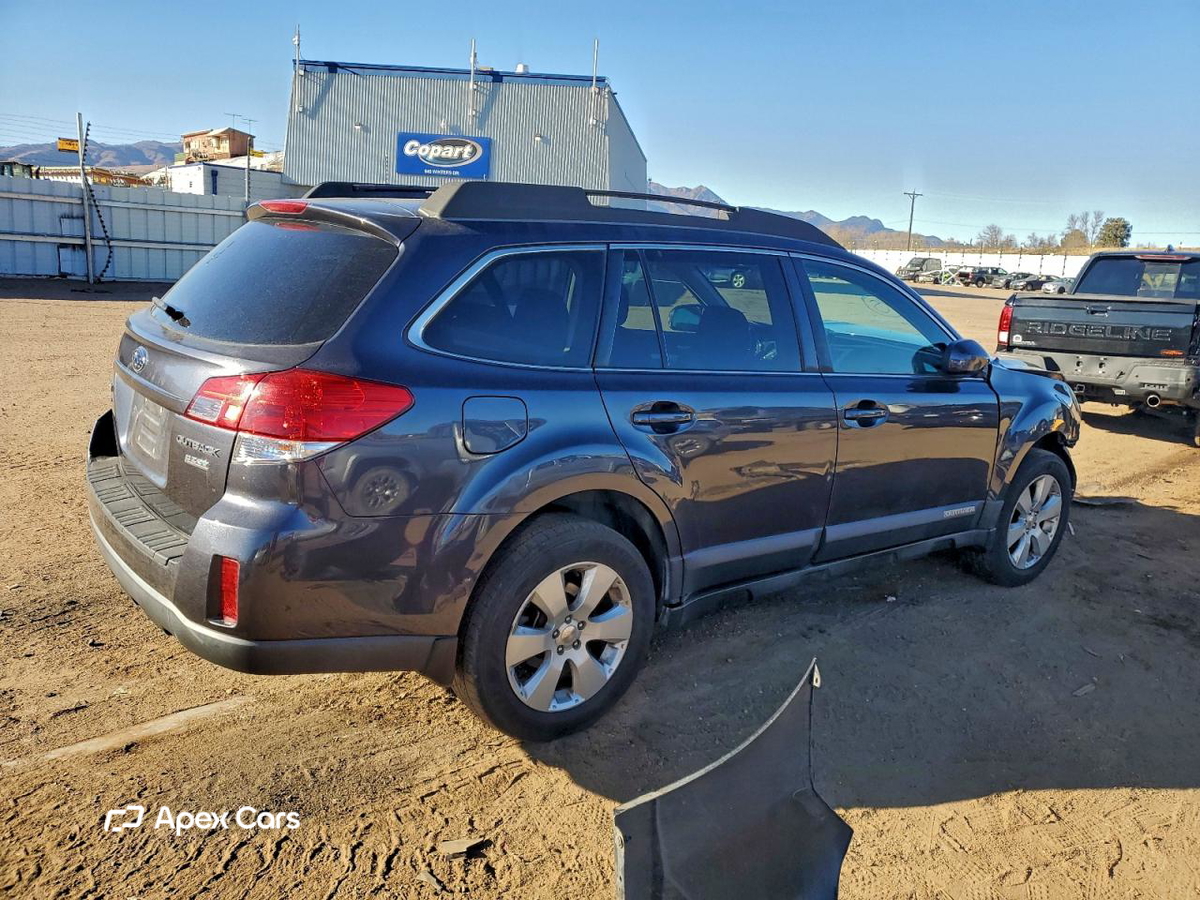 Subaru Outback 2011