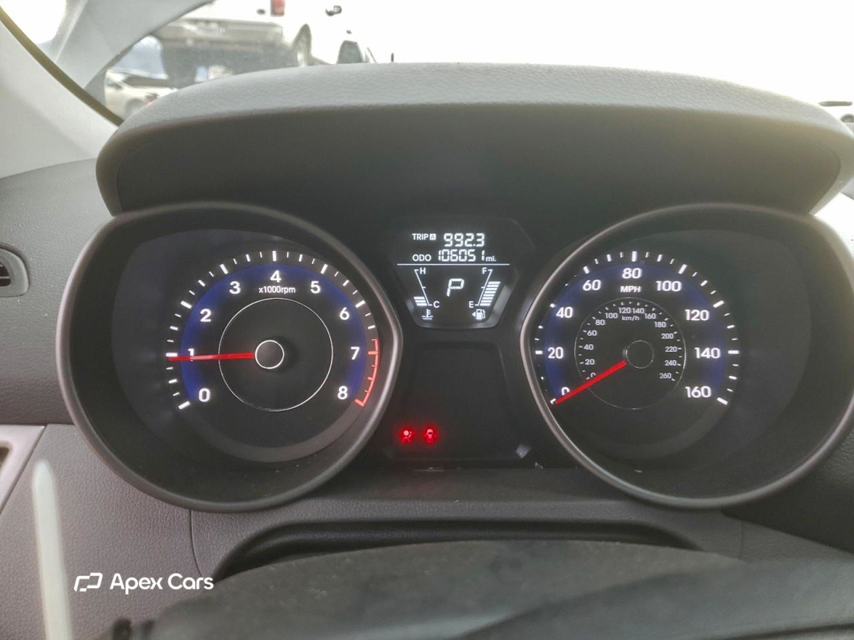 Hyundai Elantra 2013