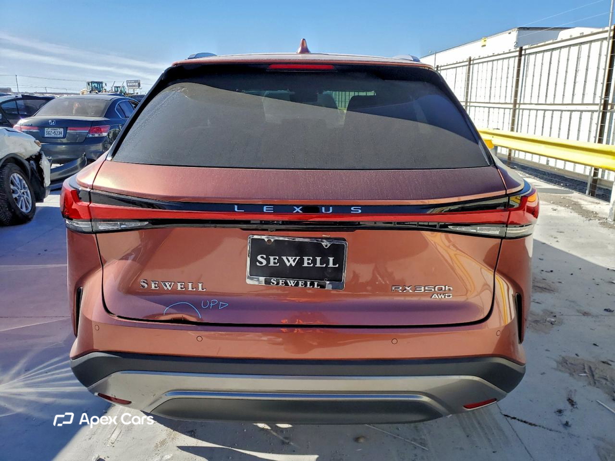 Lexus RX 2024