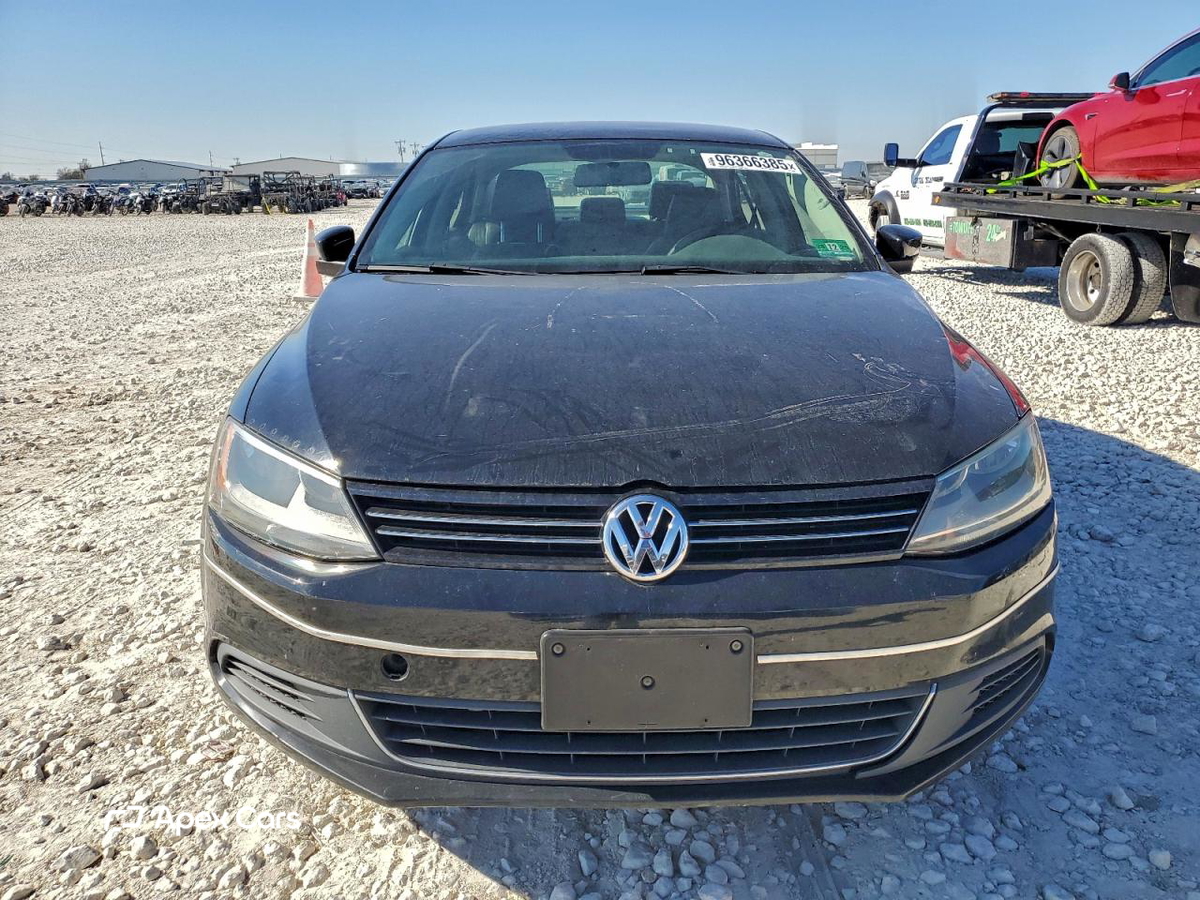 Volkswagen Jetta 2014