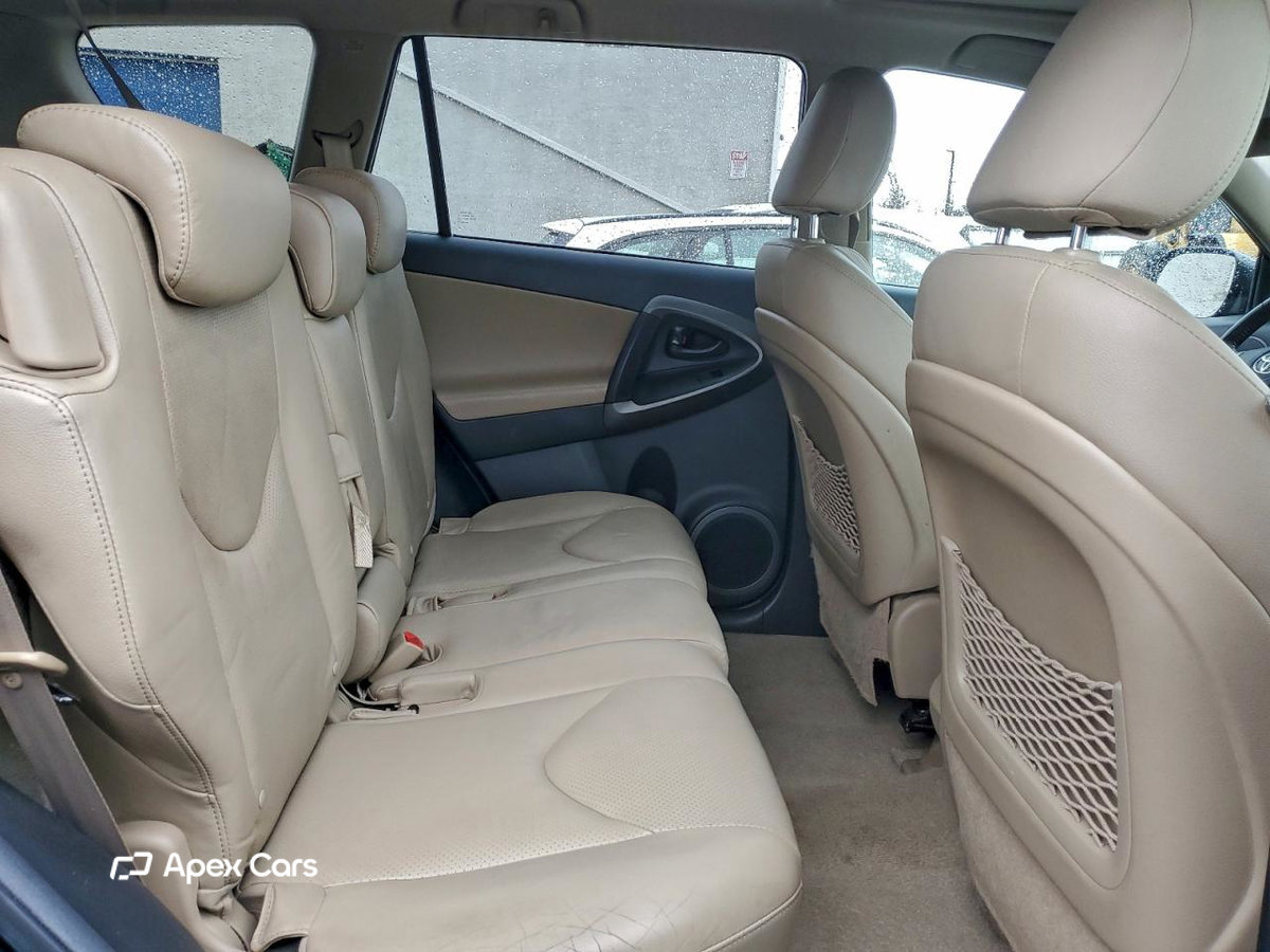 Toyota RAV 4 2011