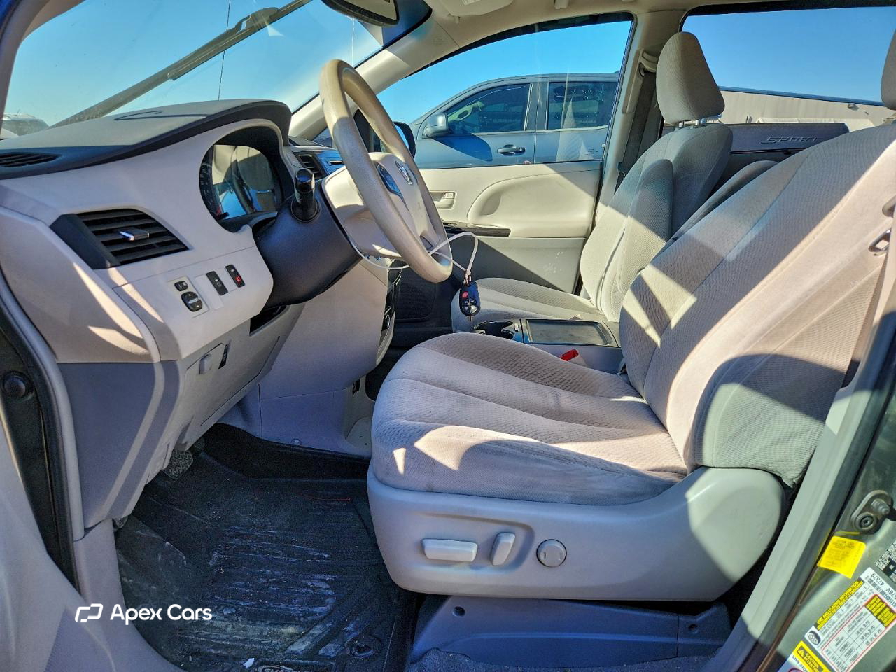 Toyota Sienna 2012