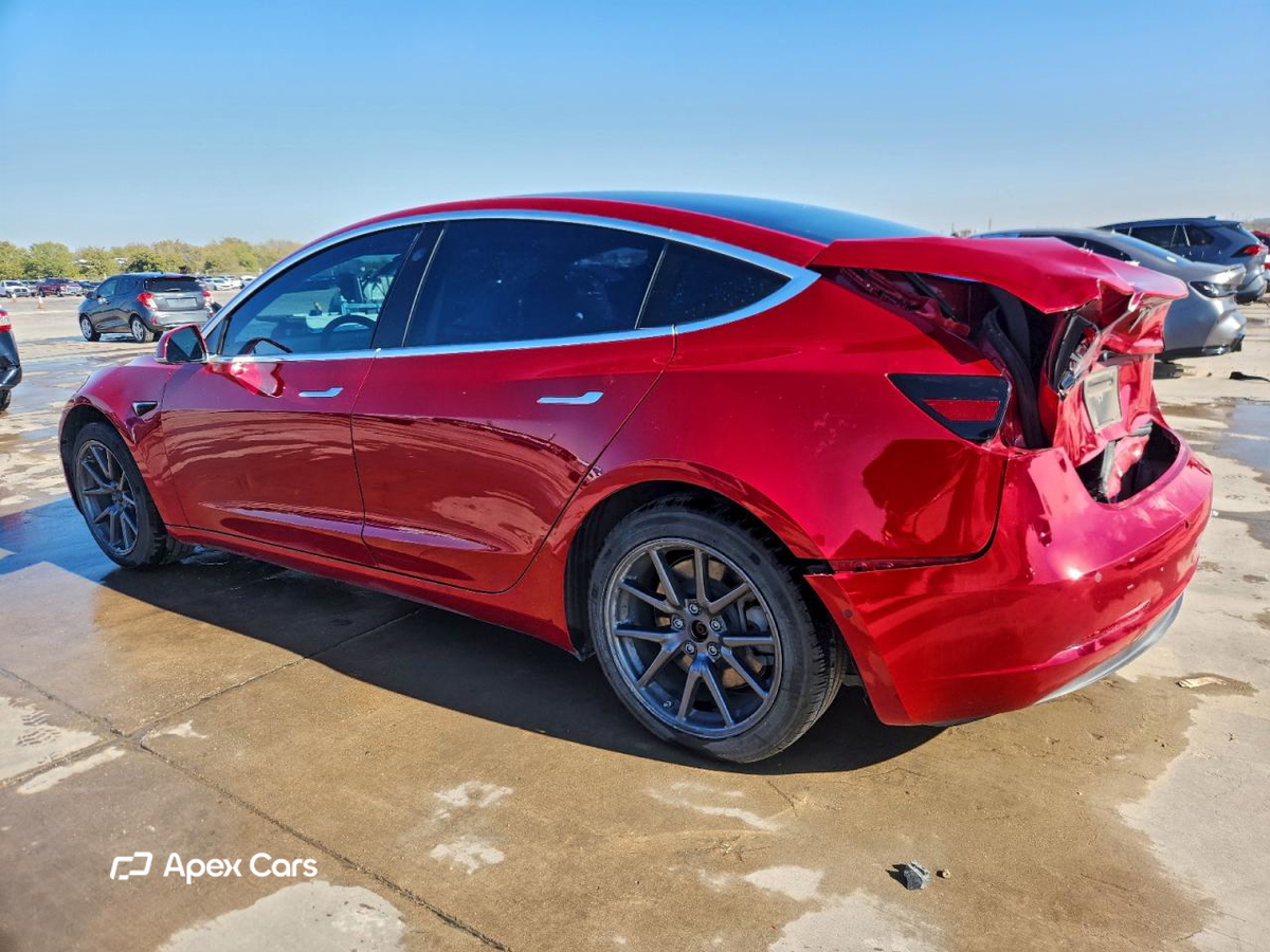 Tesla Model 3 2020