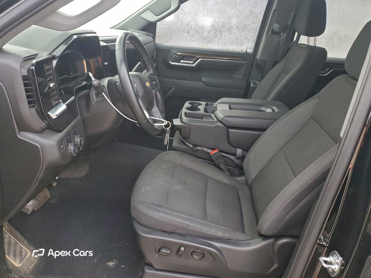 Chevrolet Silverado 2025