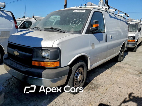 Chevrolet Express 2014 - Image 1 of 13