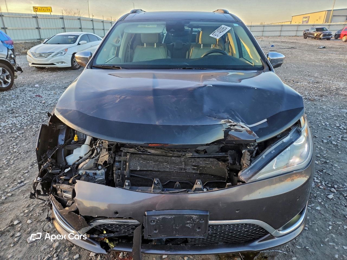 Chrysler Pacifica 2017