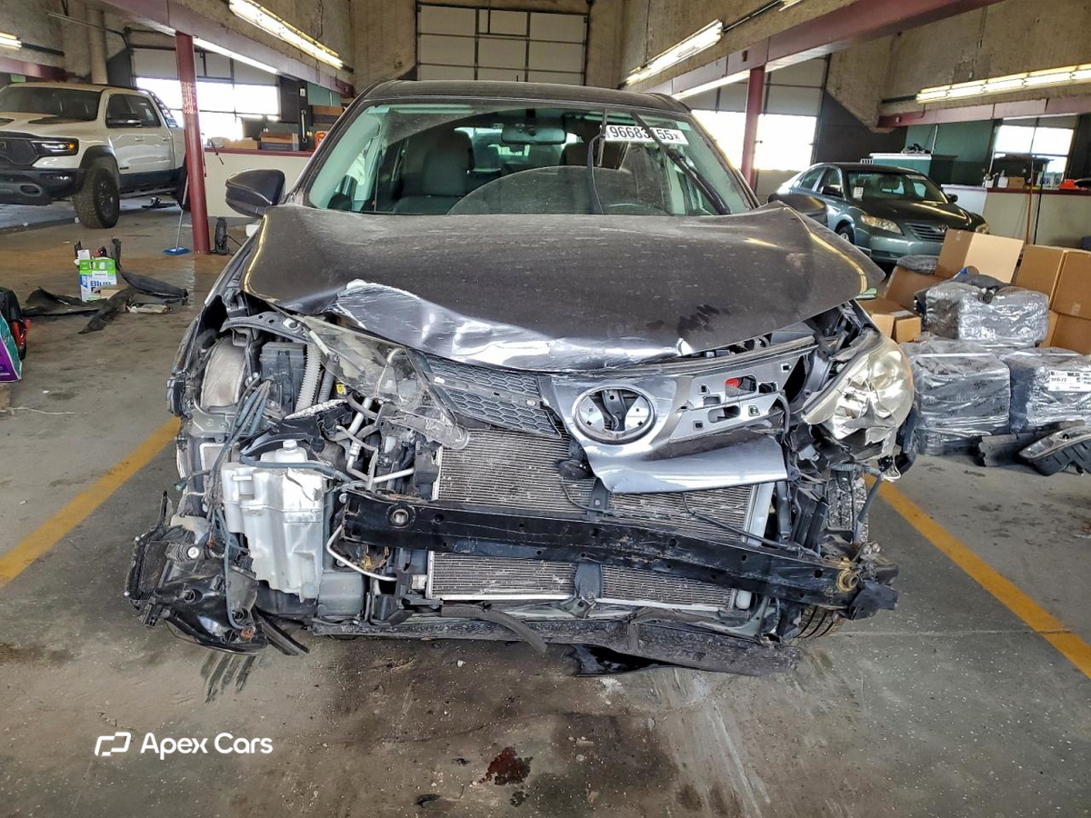 Toyota RAV 4 2015